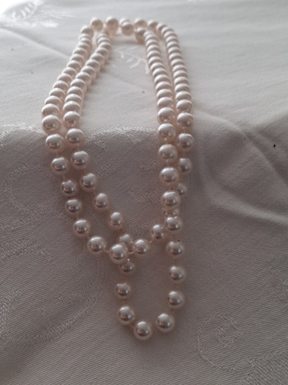 Vintage Long Faux Pearl Necklace Cream White Costume Jewelry